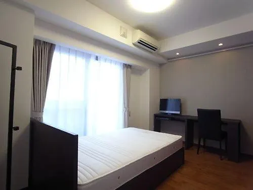 Palace Studio Shinjuku Tochomae Tokio Appartement